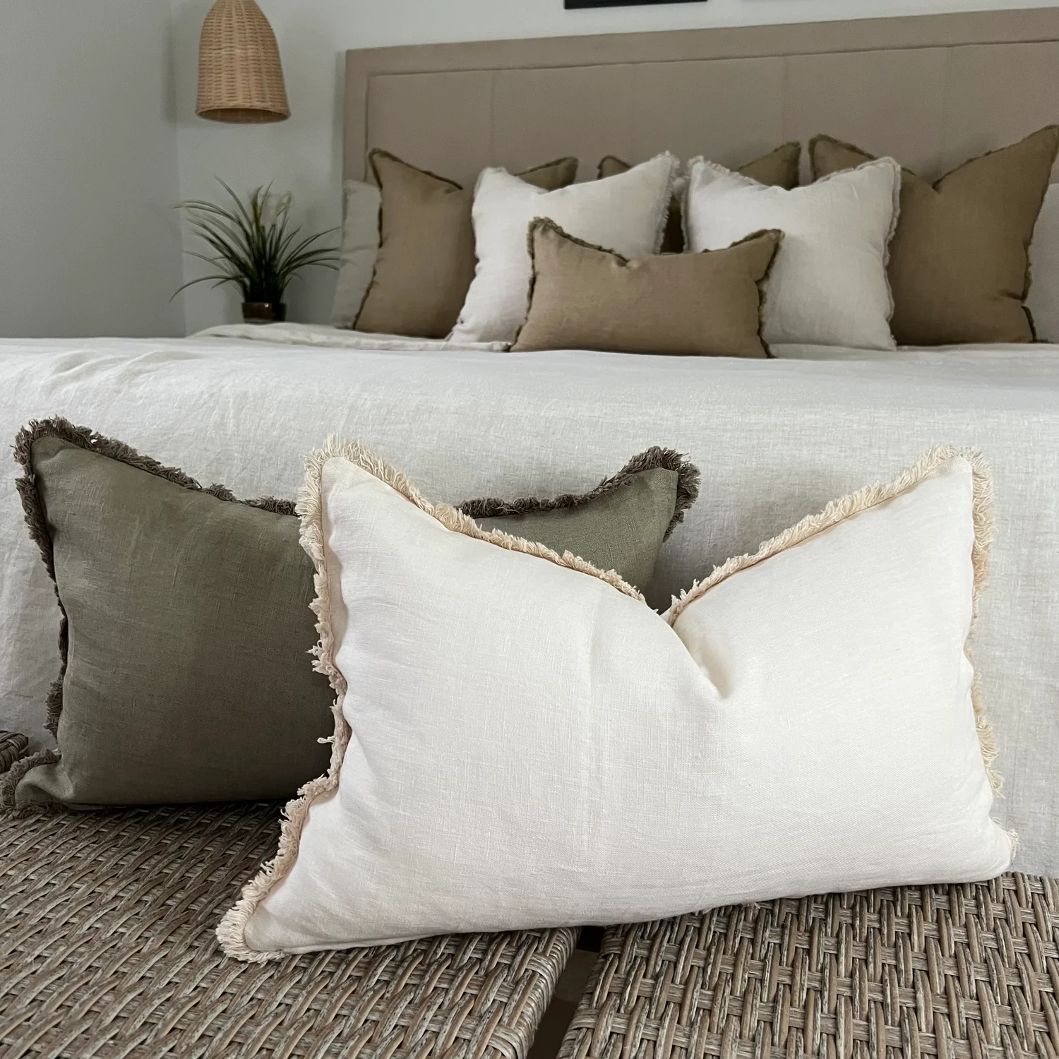 Linen Throw Pillow Set